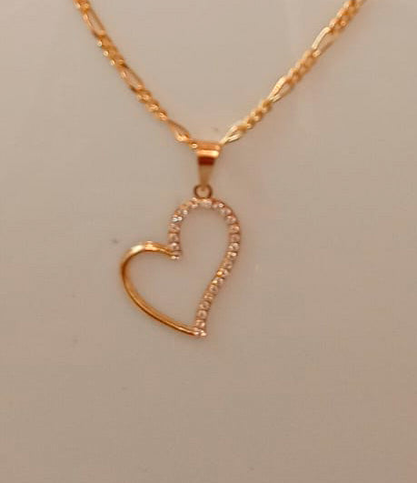 Colgante Corazón Calado en Oro 18K y Circonitas